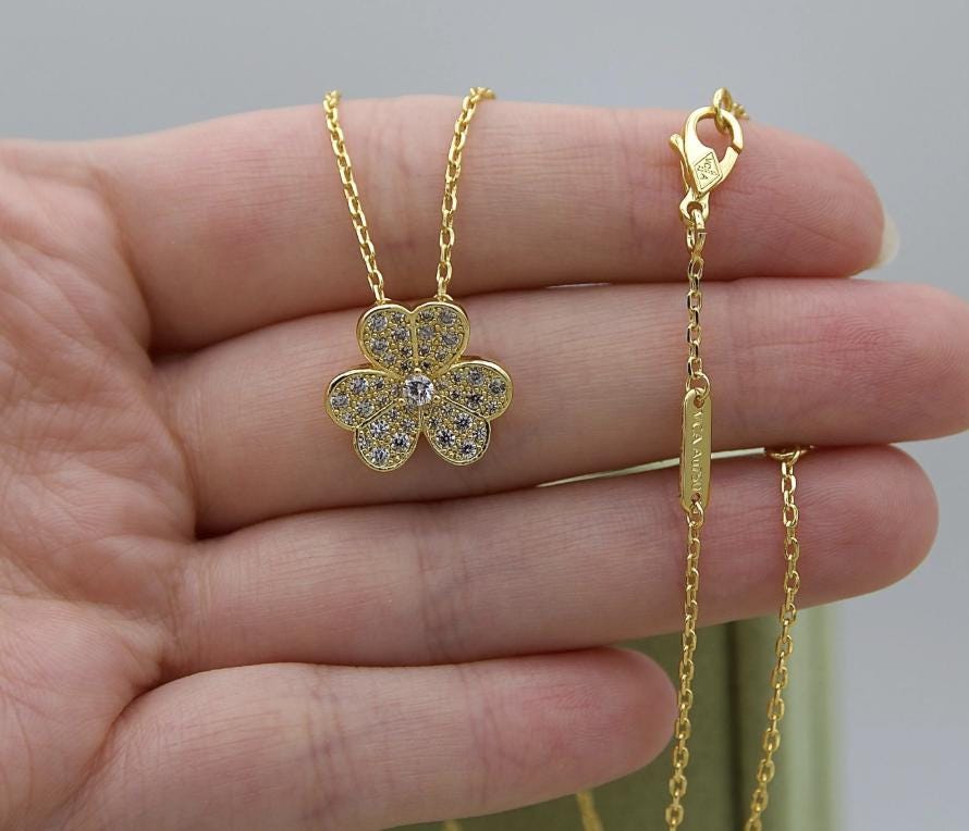 Flower Clover necklace 18k Gold Plated 925 Sterling cz (w8 vc stamp) #clover Gift