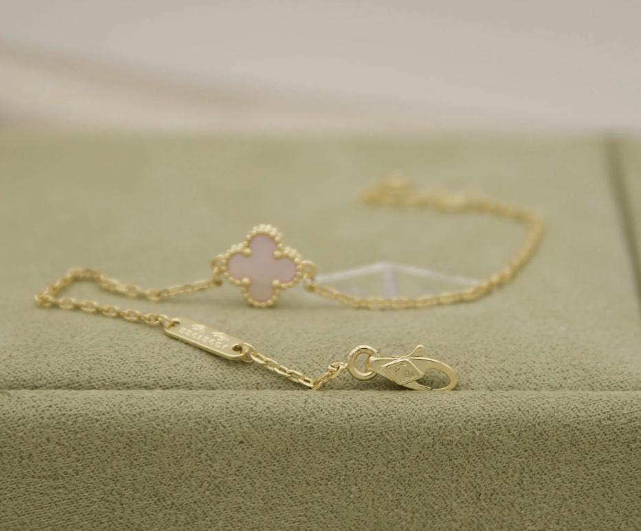 Mother of pearl one motif bracelet 18k Gold Plated 925 Sterling 9.5mm sweet mini (w8 vc stamp) #clover Gift