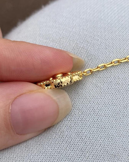 18k Gold Clover Bracelet - Guilloche 5 Clover Design, Four Leaf Gold Plated - white gold plated 15mm Four Leaf Clover Jewelry gemstones