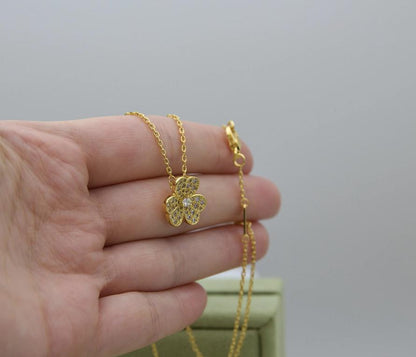 Flower Clover necklace 18k Gold Plated 925 Sterling cz (w8 vc stamp) #clover Gift