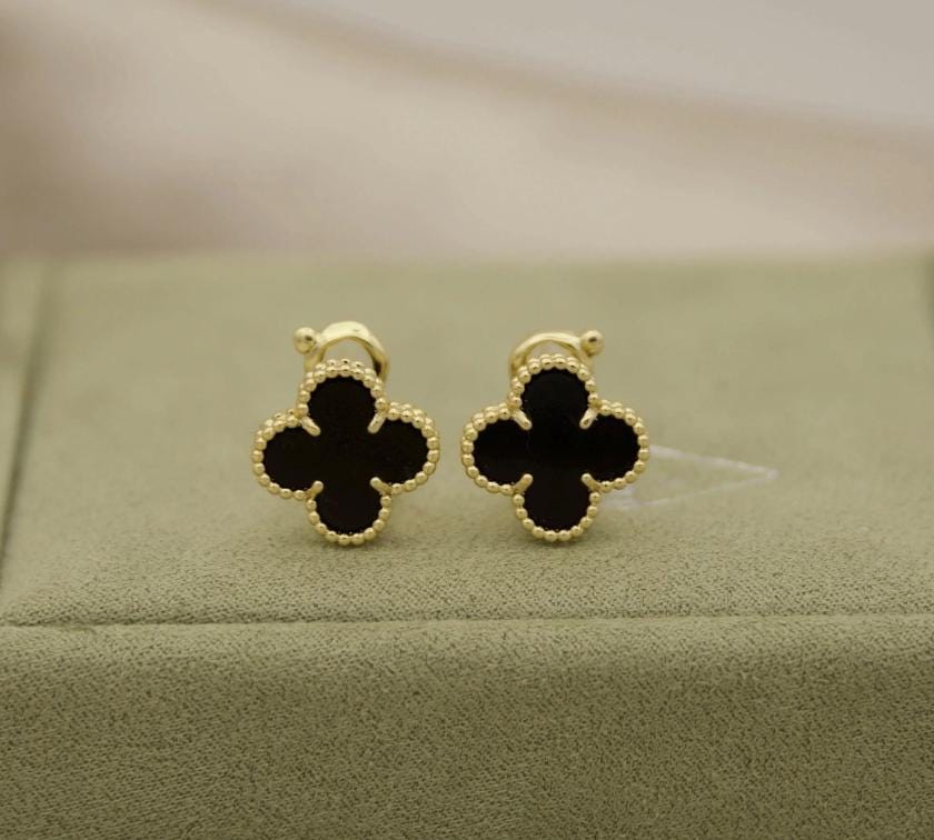 18k Gold Black Clover earrings with stemp