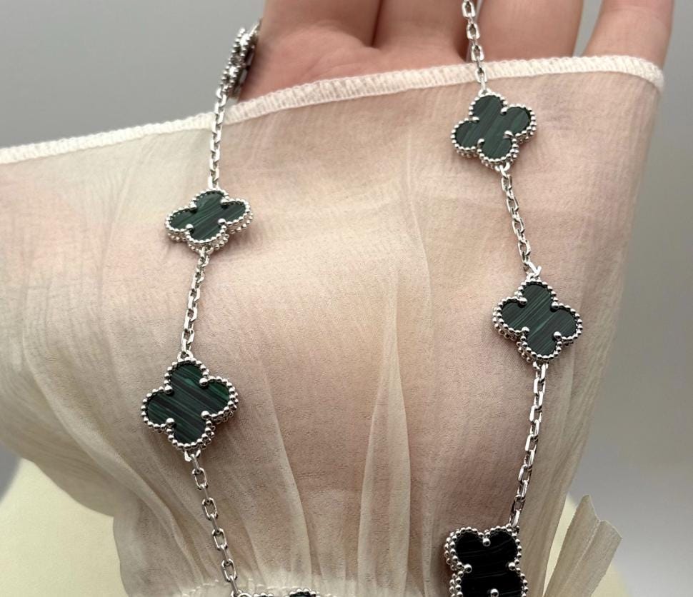 10 motif Green natural malachite Clover necklace chain 18k gold plated 925 silver (with vc stamp)