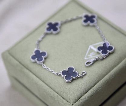 Navy blue Christmas clover bracelet 925 sterling silver 18k gold plating (w8 vc stamp)