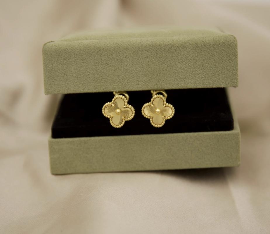 Gold fill Clover earrings four leaf 18k Gold Plated 925 Sterling (w8 stamp) #clover Gift