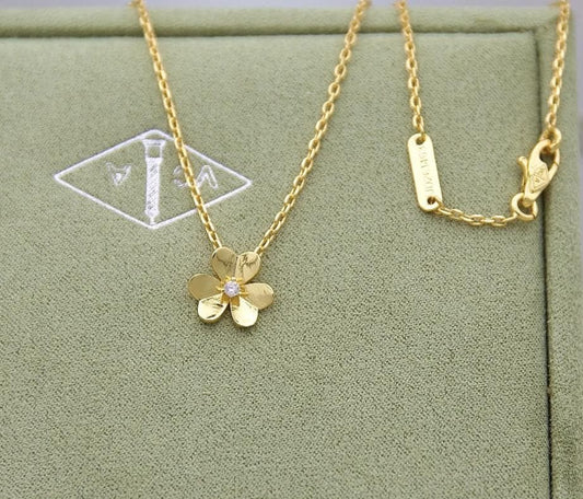 Flower white cubic zirconia necklace 18k Gold Plated 925 Sterling (w8 vc stamp) #clover Gift