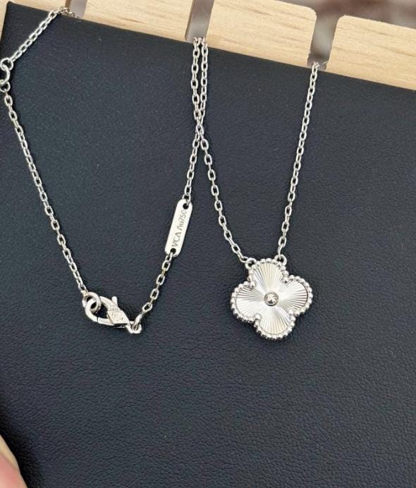 Guilloche 5 clover necklace, Gold Four leaf clover 18k gold plated silver, 15mm one motif clover necklace, clover jewelry heavy