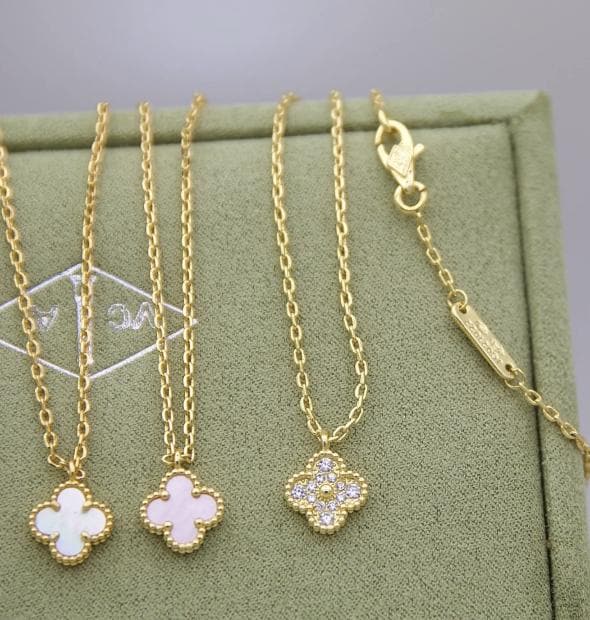 9.5 mm sweet mini Clover necklace four leaf 18k Gold Plated 925 Sterling (w8 vc stamp)